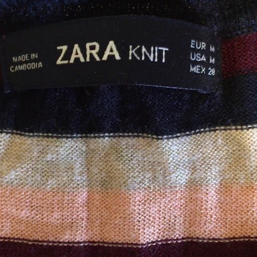 Zara knit long sleeved crop